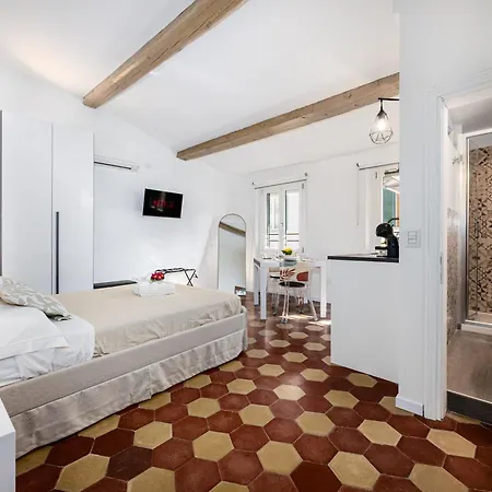 Machiavelli Penthouse